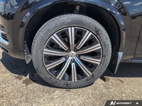 Wireless Phone Connectivity, Window Grid Diversity Antenna, Wheels: 19 6-Spoke Turbine Sparkling Sil... (image 9)