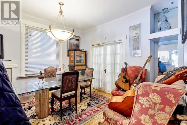 837 GLADSTONE AVENUE Toronto (Dovercourt-Wallace Emerson-Junctio in Houses for Sale in City of Toronto - Image 6