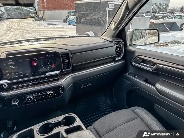 2024 GMC Sierra 1500 SLE in Cars & Trucks in Ottawa - Image 14