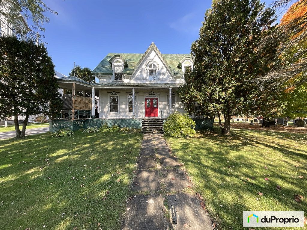 $444,000 - 2 Storey for sale in La Visitation-De-Yamaska — photo 1