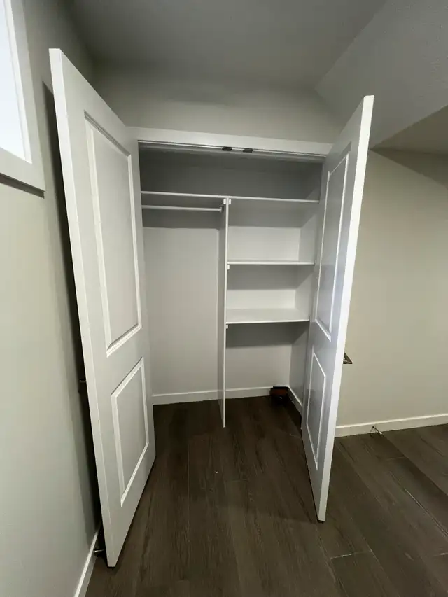 Legal 1-Bed Basement Suite — Private Entrance, Laundry & Parking in Long Term Rentals in Edmonton - Image 10