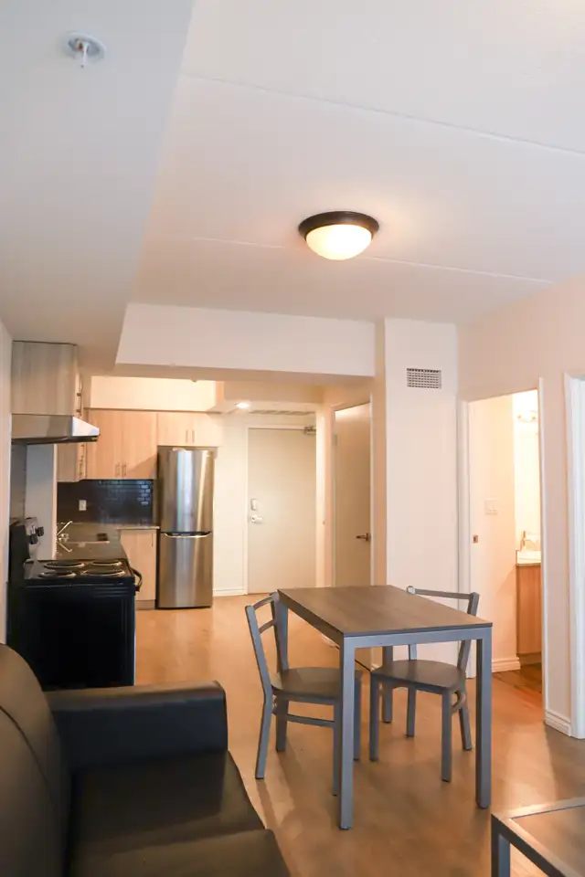 Jan-Aug Rental At Laurier In Waterloo in Long Term Rentals in Kitchener / Waterloo - Image 19