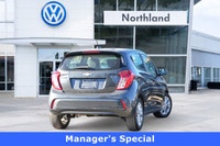 Looking for a reliable commuter that can park in a spot most SUVs wouldn't even attempt? This 2022 S... (image 3)