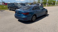 Nouvel Arrivage! La Volkswagen Jetta Comfortline 1.4 TSI 2019 est une berline compacte qui se distin... (image 4)