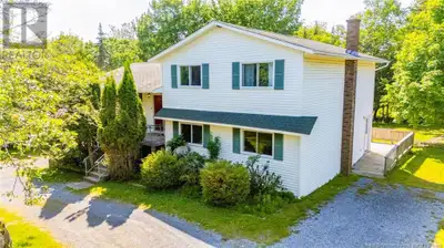 Beautiful family home. All set up with a granny suite for Mom and Dad or extended family. This one o...