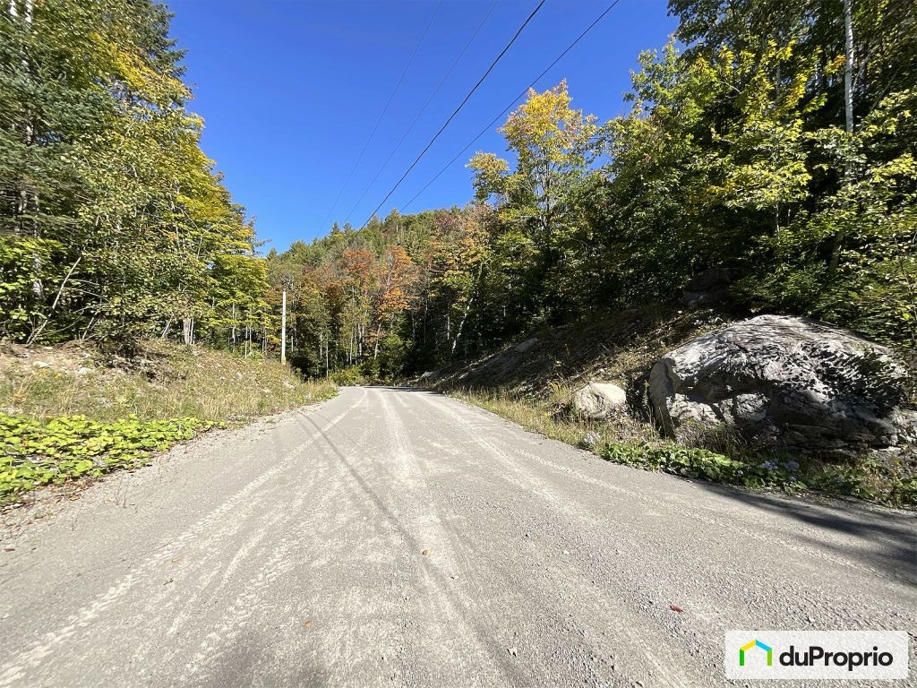 $875,000 - 2 Storey for sale in St-Hippolyte — photo 3