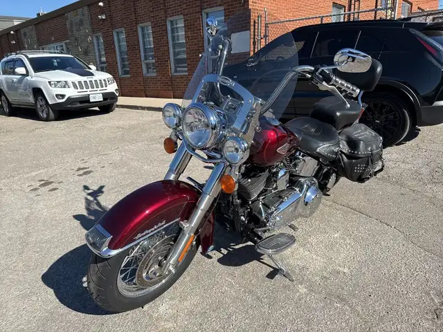 2014 Harley-Davidson Heritage Softail Classic ~ HERITAGE SOFTAIL in Street, Cruisers & Choppers in City of Toronto - Image 4