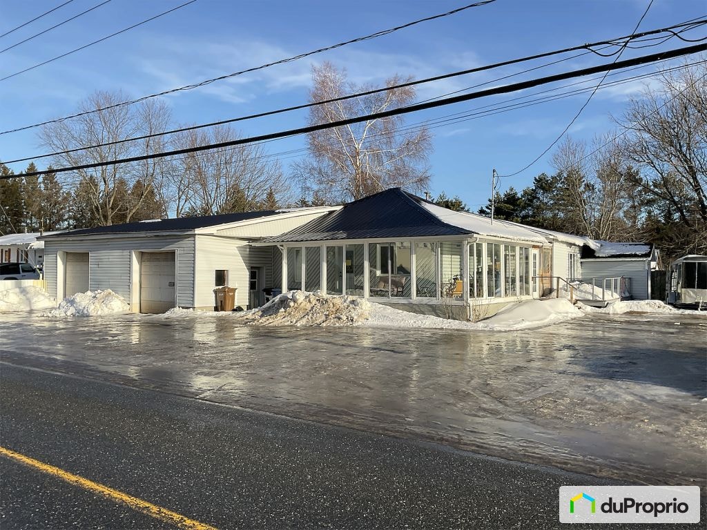 $335,000 - Bungalow for sale in Trois-Rivières (Trois-Rivières) — photo 1