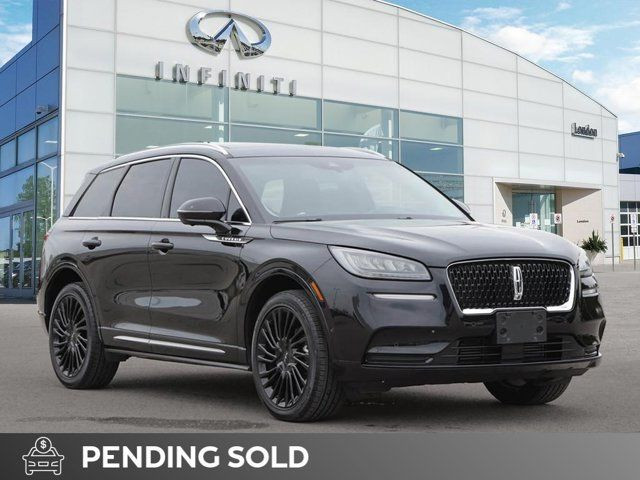2022 Lincoln Corsair Reserve | AWD | Panoramic Sunroof | 360 in Cars & Trucks in London