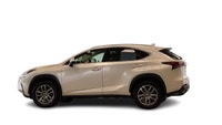Hyundai of Regina 444 Broad Street Regina, SK, S4R 8R8 Phone: 855-219-9695 Recent Arrival! 2018 Lexu... (image 8)