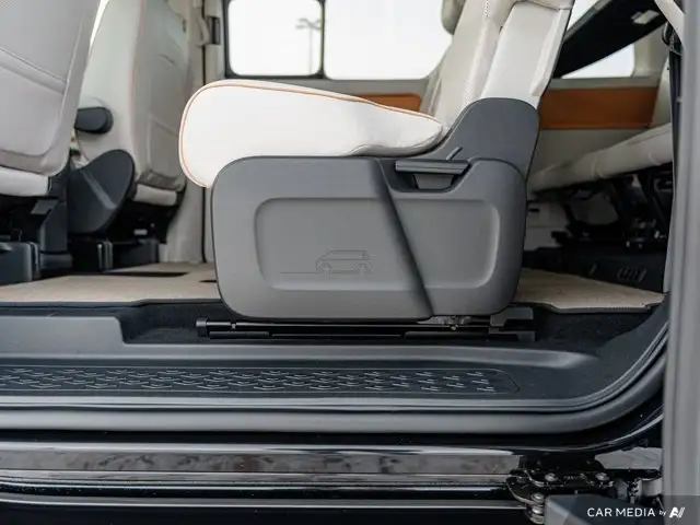 2025 Volkswagen ID. Buzz 1st Edition | CAPTAIN CHAIR | LAUNCH in Cars & Trucks in Grande Prairie - Image 16