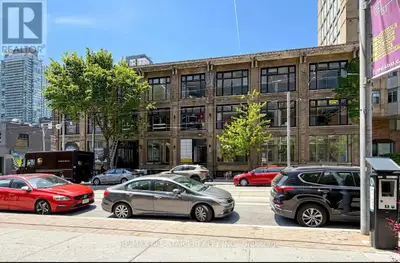 For Lease - Around 1,500 sq. ft.14 McCaul Street, Toronto(Queen St W & McCaul St) | Prime main-floor...