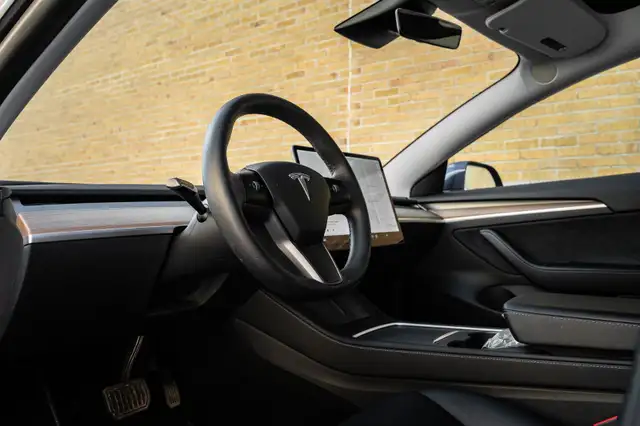 2021 Tesla Model 3 Long Range4397320587293593617