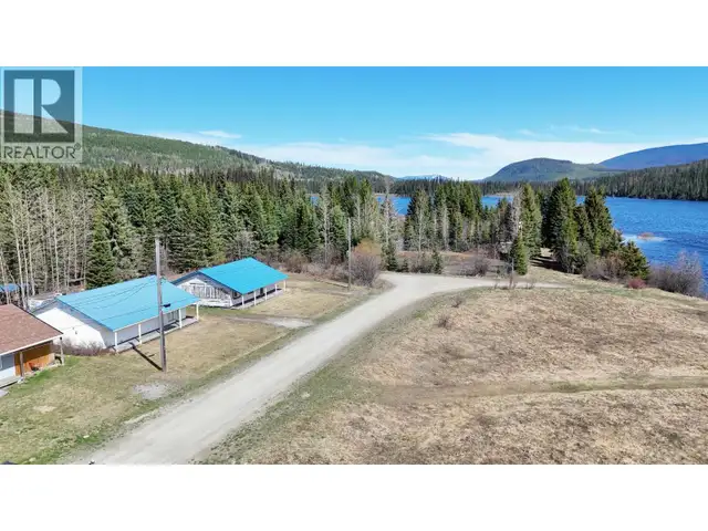 629 A ROAD Canim Lake, British Columbia in Houses for Sale in 100 Mile House - Image 39