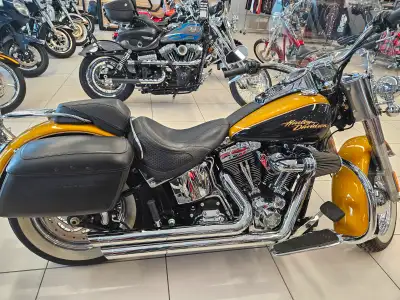 2008 Harley-Davidson Softail Deluxe -Windshield -Saddlebags -Engine Guard -V & H Pipes -Air Cleaner...
