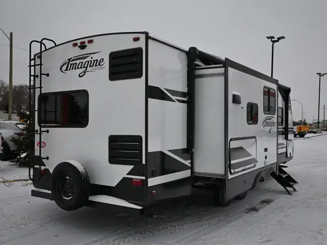 2022 Imagine 2760MKT in Travel Trailers & Campers in St. Albert - Image 7