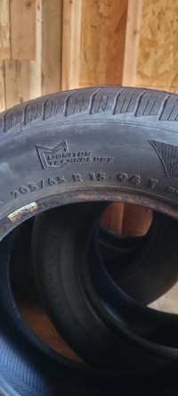 LIKE NEW 205/65/R15 All Season Tires