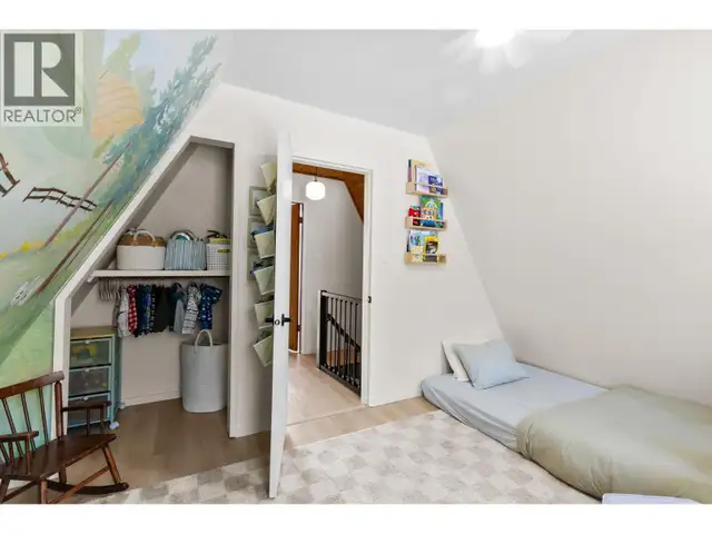 6431 Renfrew Road Peachland, British Columbia in Houses for Sale in Penticton - Image 31