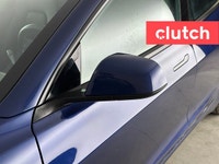 1 OWNER / Power Tailgate/Hatch, Auto Dimming Rearview Mirror, Front Heated Seats and more! Clutch is... (image 8)