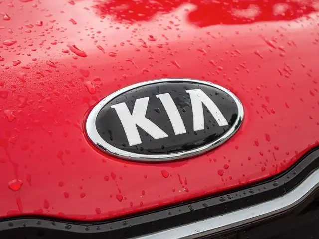 2019 Kia Soul EX PREM | Leather | Panoramic Sunroof in Cars & Trucks in London - Image 13
