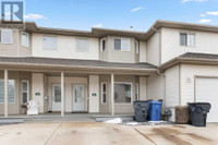 384 Washington Way SE Medicine Hat, Alberta