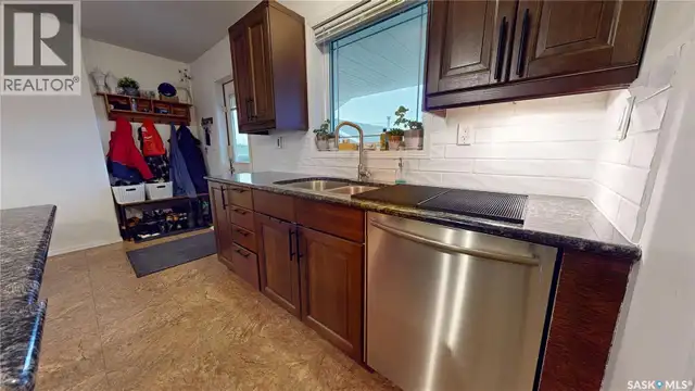 211 Lonsdale STREET Maple Creek, Saskatchewan in Houses for Sale in Swift Current - Image 7
