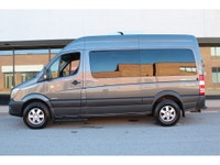 RARE FIND 12 PASSENGERS VAN!!! - DUAL CLIMATE CONTROL!!! 144 - HIGH ROOF !!! ECONOMICAL AND POWERFUL... (image 5)