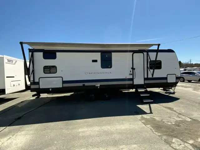 2026 Keystone RV Springdale 2620BHS in Travel Trailers & Campers in Bedford - Image 10