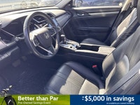 Navigate your journeys with precision and enjoy crystal-clear audio in this exceptional 2017 Honda C... (image 6)