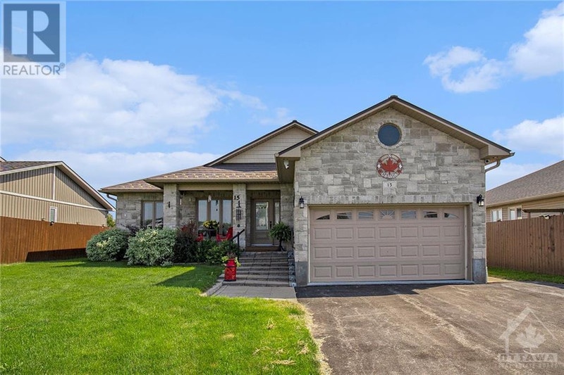 15 WINTONIA DRIVE Winchester, Ontario Houses for Sale Ottawa