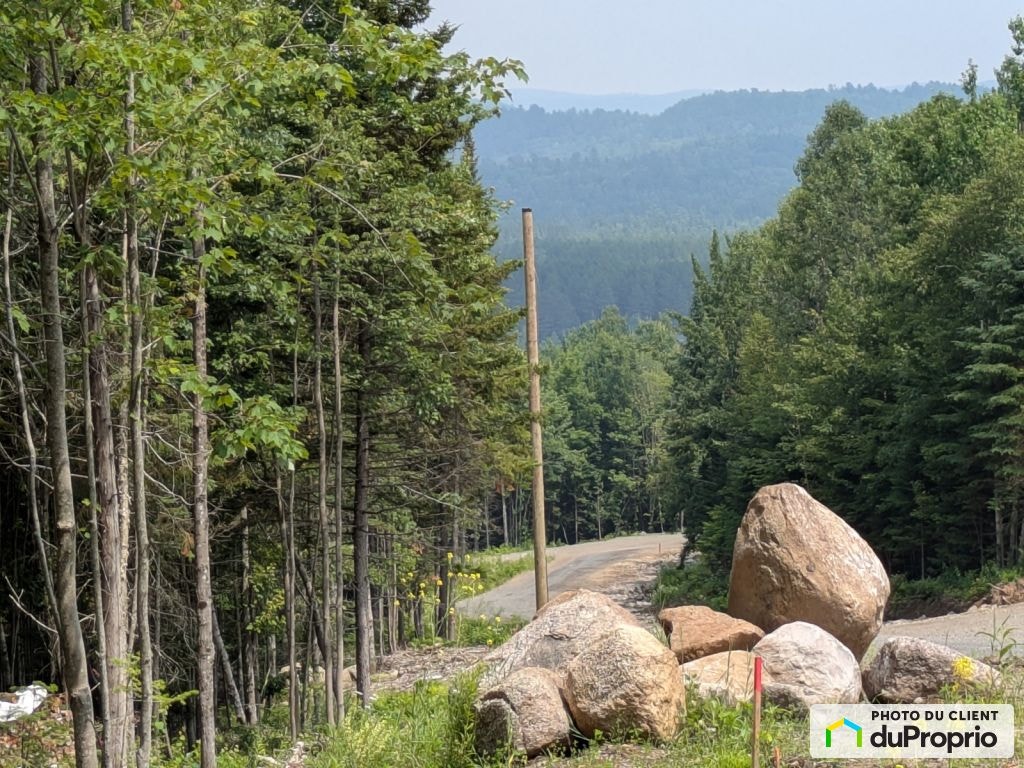 $84,900 - Residential Lot for sale in St-Alexis-Des-Monts — photo 1