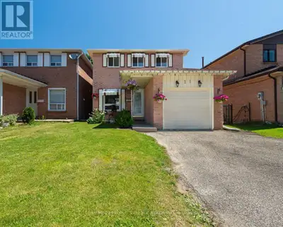 Beautiful detached home in the sought-after Heart Lake community! Featuring a beautifully renovated...