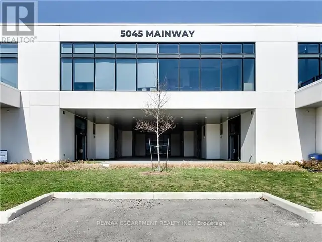 5045 MAINWAY Burlington (Uptown), Ontario in Commercial & Office Space for Rent in Oakville / Halton Region - Image 4