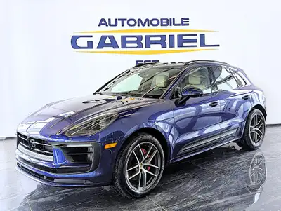 Comes equipped with: Power Trunk, Power Mirrors, Sunroof , Load Bearing Exterior Rack, Shark fin ant...