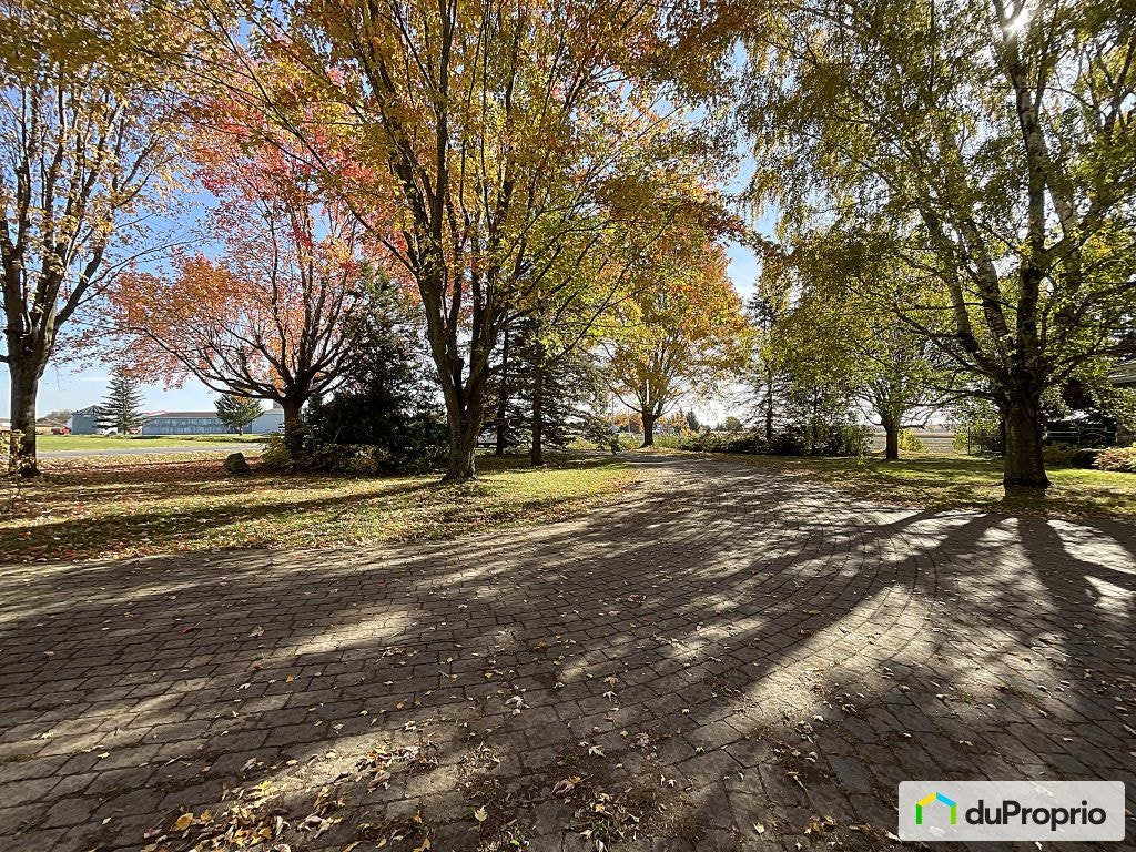 $1,100,000 - 2 Storey for sale in St-Blaise-Sur-Richelieu — photo 2