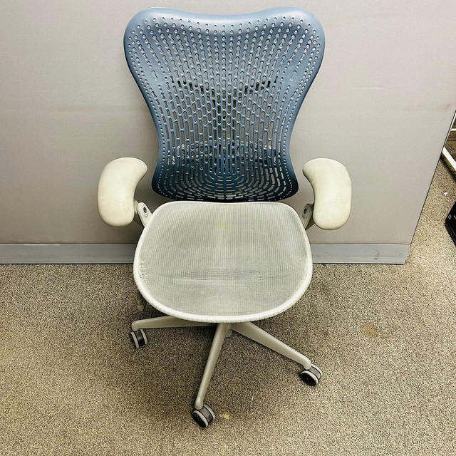 Herman Miller Mirra Chair-Herman Miller Mirra Chair-Fully Loaded in Chairs & Recliners in Mississauga / Peel Region