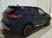Come see this certified 2024 Nissan Rogue Platinum AWD | Leather | Sunroof | Nav | HUD | 360 Camera... (image 3)
