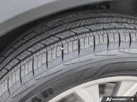 * Drive System: Standard Intelligent 4WD (Four-Wheel Drive). * Terrain Management System: Features s... (image 9)