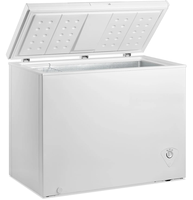 Rca / Insignia 3.5 cu.ft. Chest Freezer $129.00 No Tax!! in Freezers in City of Toronto - Image 3