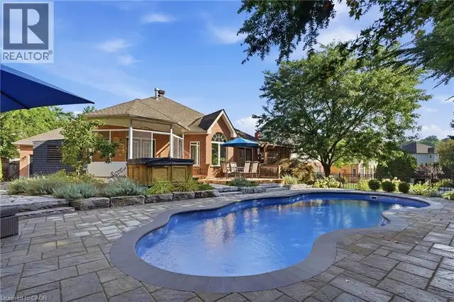 51 AUTUMN RIDGE Trail Kitchener, Ontario in Houses for Sale in Kitchener / Waterloo - Image 40