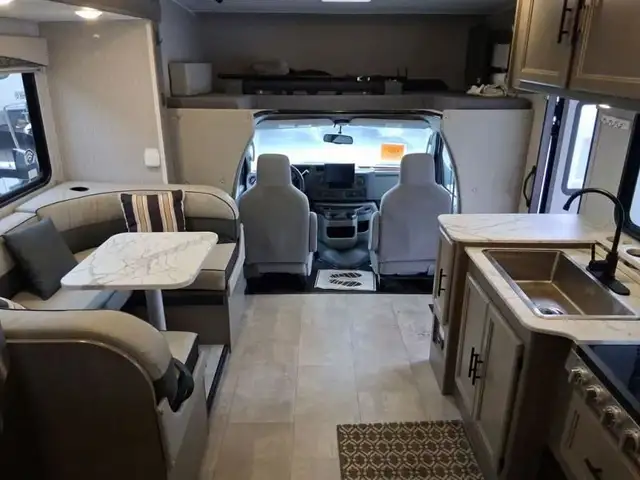 2023 Coachmen RV Freelander 23FS in RVs & Motorhomes in Kelowna - Image 12