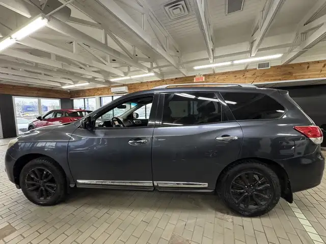 2014 Nissan Pathfinder 2WD 4dr SL in Cars & Trucks in Longueuil / South Shore - Image 3