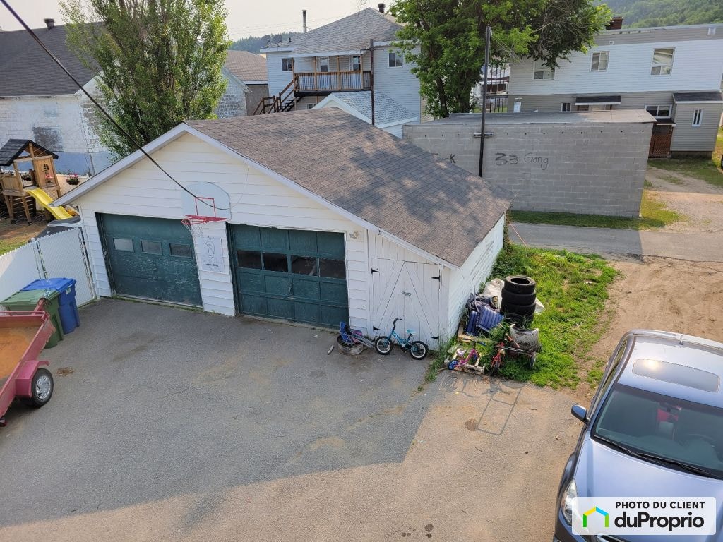 $255,000 - Triplex for sale in La Tuque — photo 2