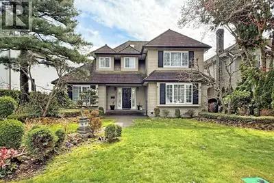 Well kept home located in the desirable S.W. Marine area, sits on a 50 x 133.67 (6683 sqft) lot. Thi...