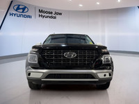 Discover urban versatility with the 2022 Hyundai Venue Urban, now available at Moose Jaw Hyundai. Th... (image 1)