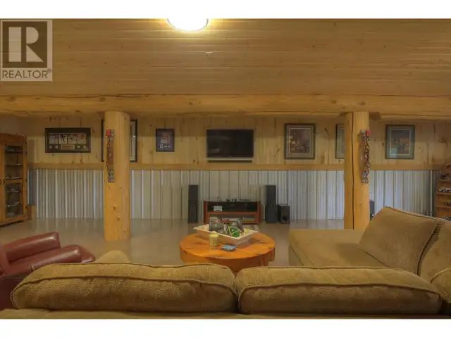 3139 HUSTON ROAD 150 Mile House, British Columbia in Houses for Sale in Williams Lake - Image 29