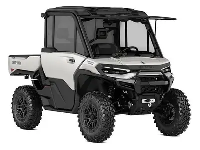 2026 Can-Am DEFENDER LIMITED CAB HD11 Un côte-à-côte utilitaire haut de gamme, conçu pour offrir pui...