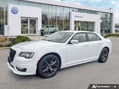 This Chrysler 300 delivers a Regular Unleaded V-6 3.6 L/220 engine powering this Automatic transmiss...