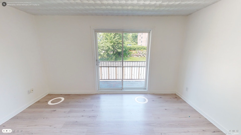 94 Rue Wellington - Two-Bedroom (4.5) Apartment for Rent 5