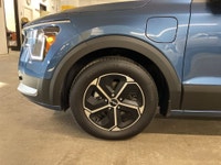 See Dealer Website for Details. Engine: 4 Cylinder Engine (image 8)